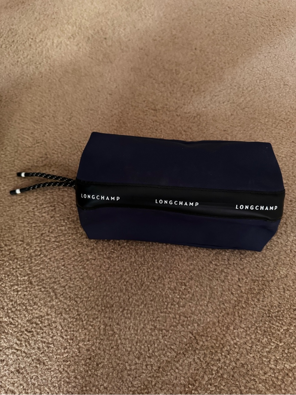 Longchamp POUCH LE PLIAGE ENERGY - Picture 2 of 6